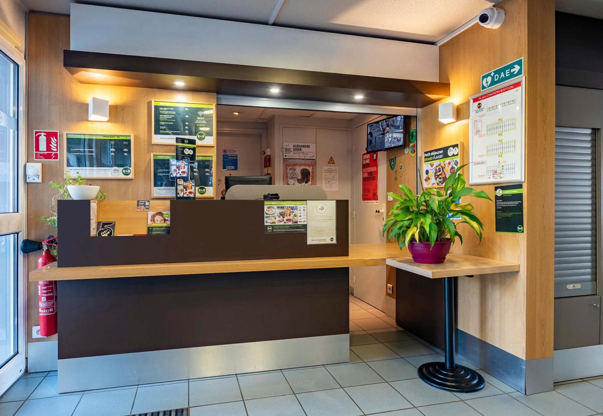 B&B Hotel Saint-Etienne La Terrasse Ngoại thất bức ảnh